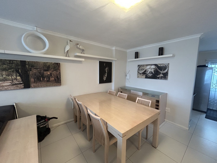 To Let 2 Bedroom Property for Rent in Big Bay Western Cape